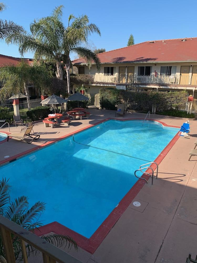 California Suites Hotel San Diego Eksteriør billede